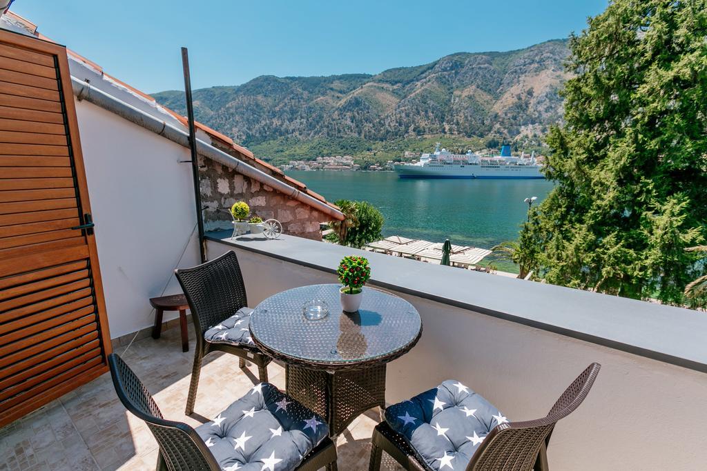 Apartman Mondo Apartment Kotor Bagian luar foto